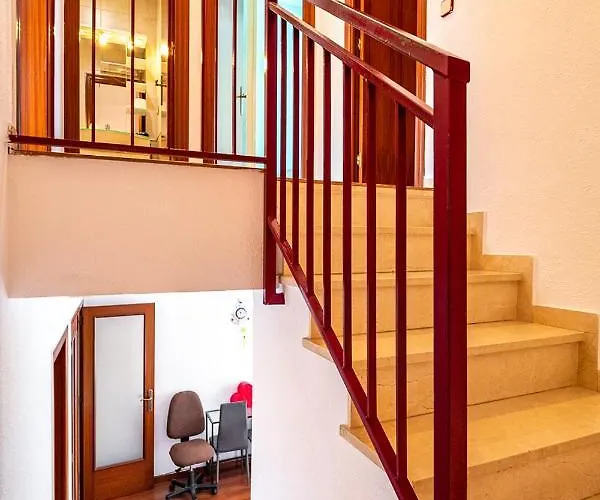 Dream House Badalona